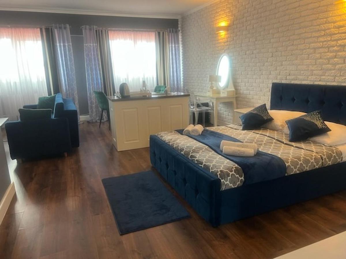Zajazd Tumidaj Brzeznio Buitenkant foto